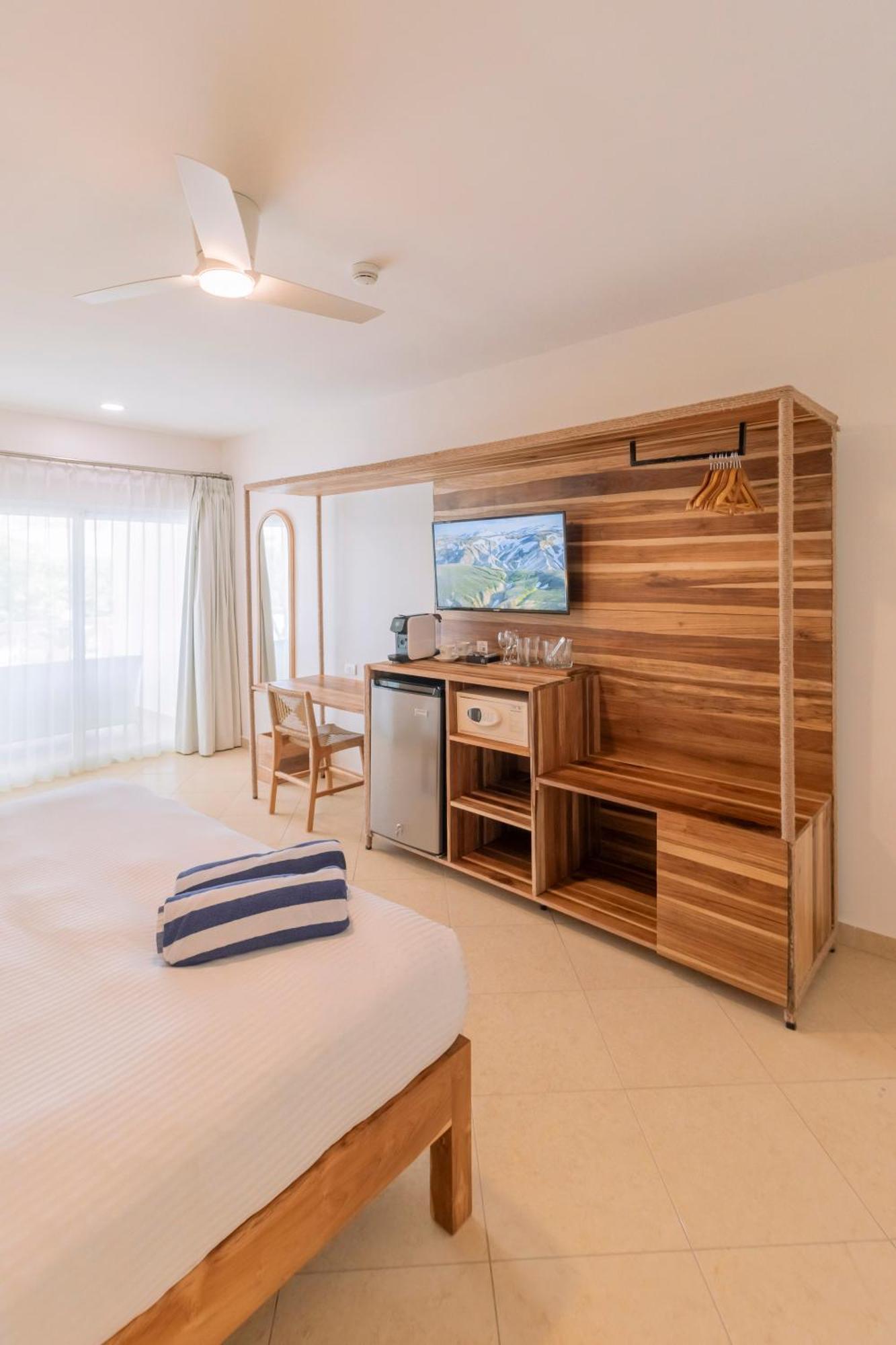 Hotel Santa Teresa By The Beach Playa Santa Teresa  Стая снимка