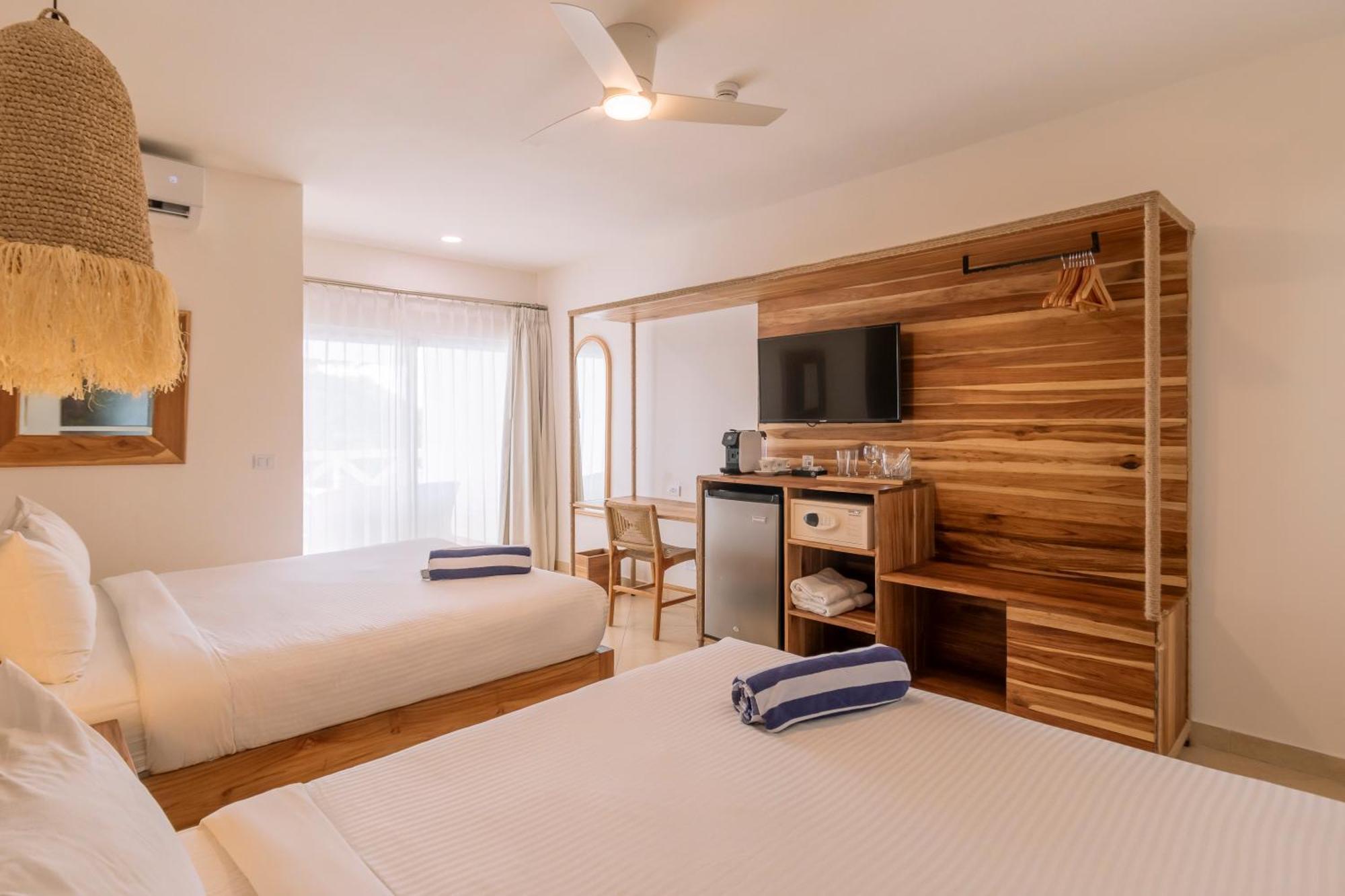 Hotel Santa Teresa By The Beach Playa Santa Teresa  Екстериор снимка